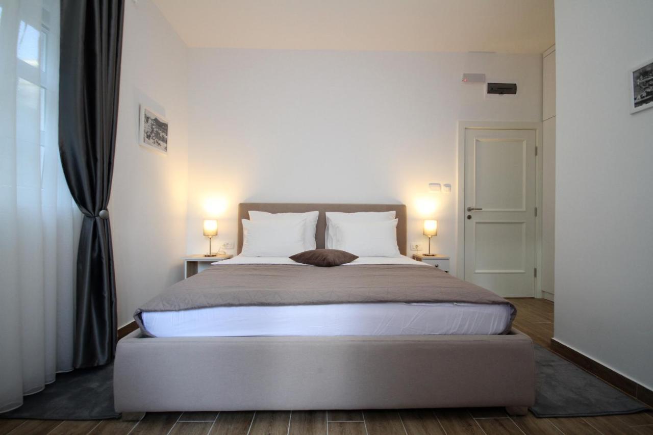 Skala Luxury Rooms Cetinje Exterior photo